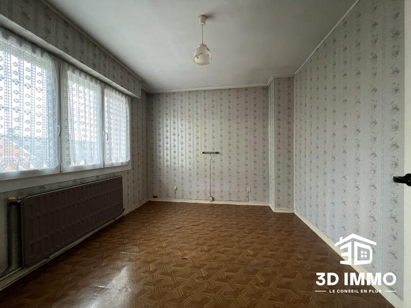 Maison - 96 m² - 5 pièces