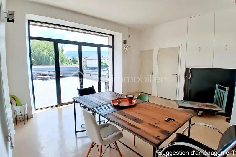 Loft - 173 m² - 4 pièces