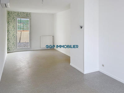 Maison - 72 m² - 3 pièces