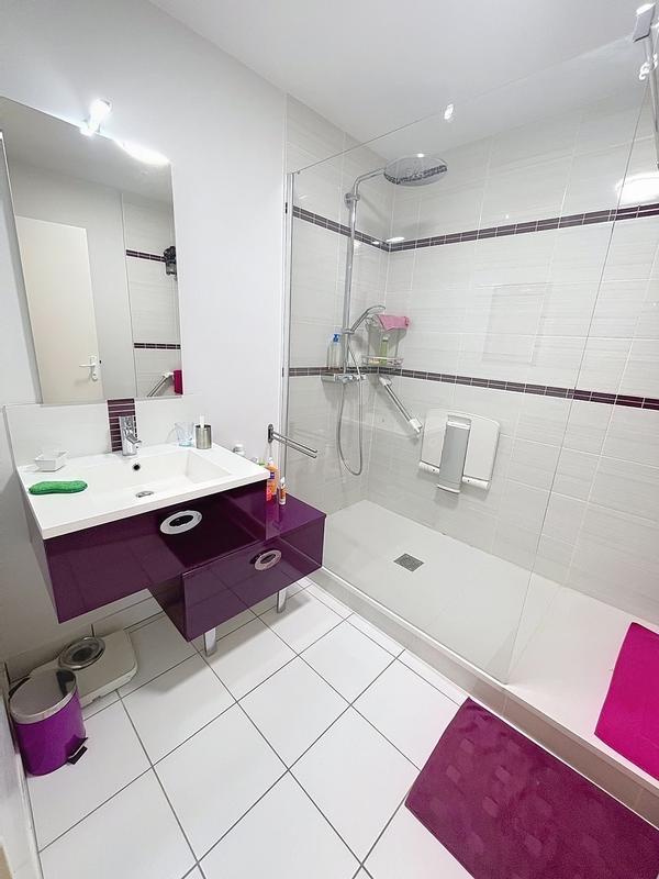 Appartement - 112 m² - 6 pièces