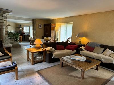 Propriété - 153 m² - 3 pièces