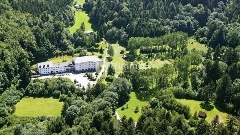 Immeuble - 5 000 m² - 21 pièces