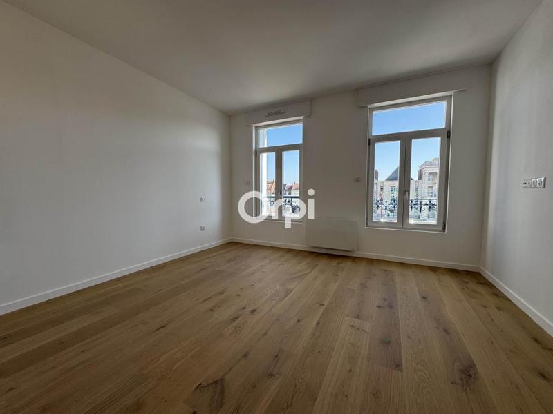 Loft - 117 m² - 3 pièces