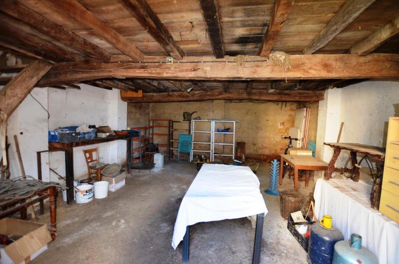 Maison en pierre - 159 m² - 7 pièces