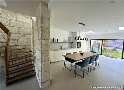 Maison - 117 m² - 5 pièces