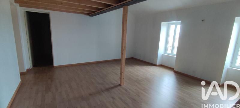 Maison - 200 m² - 7 pièces
