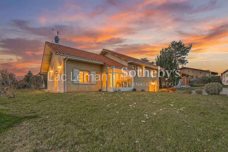 Maison - 145 m² - 7 pièces