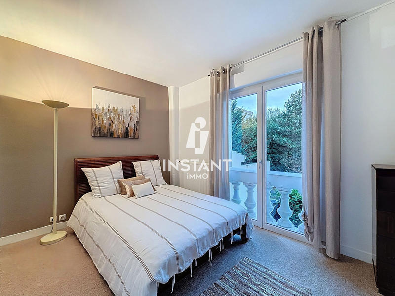 Maison - 179 m² - 6 pièces