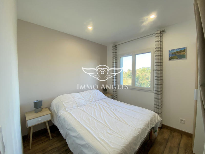 Maison - 206 m² - 9 pièces