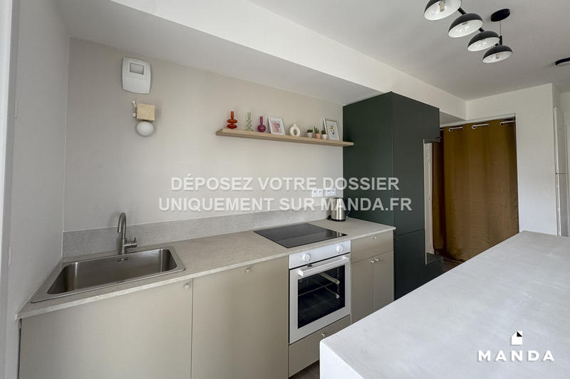 Chambre - 9 m² - 4 pièces