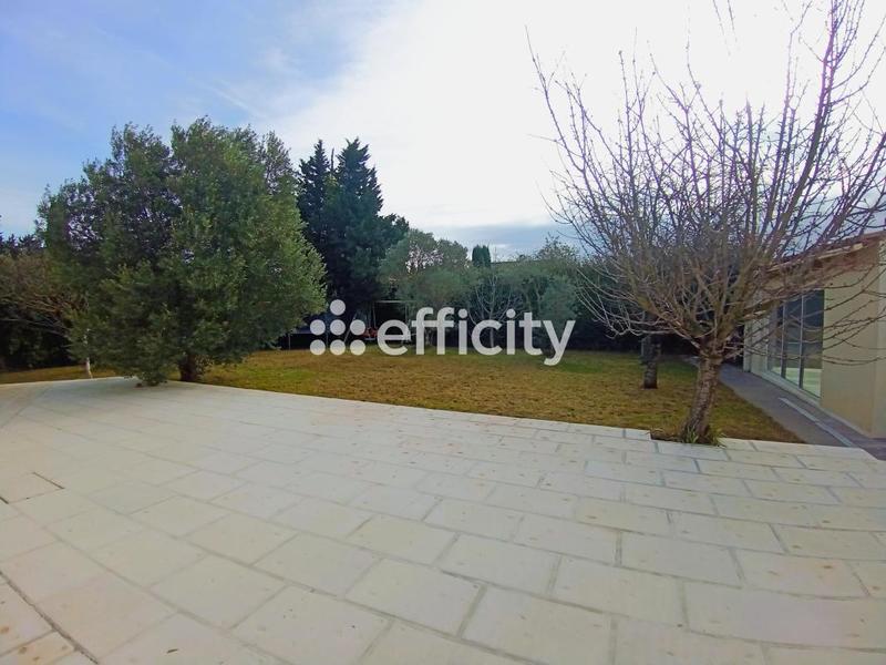 Maison - 153 m² - 4 pièces