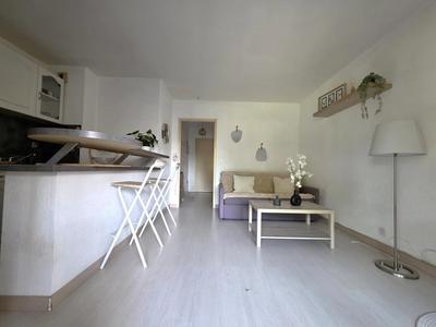 Studio - 23 m² - 1 pièce