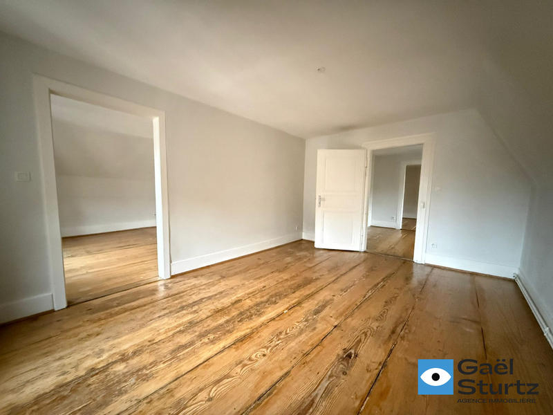 Appartement - 100 m² - 3 pièces