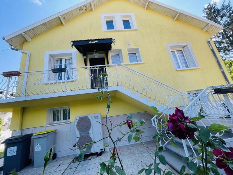 Maison - 157 m² - 6 pièces