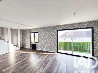 Maison - 137 m² - 6 pièces