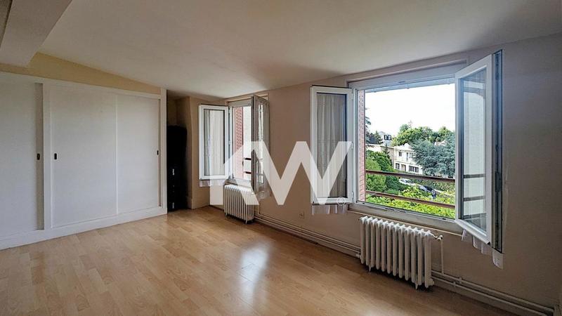 Maison - 122 m² - 6 pièces