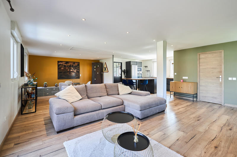 Maison - 171 m² - 6 pièces