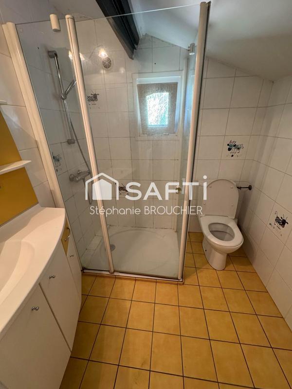 Maison - 138 m² - 8 pièces