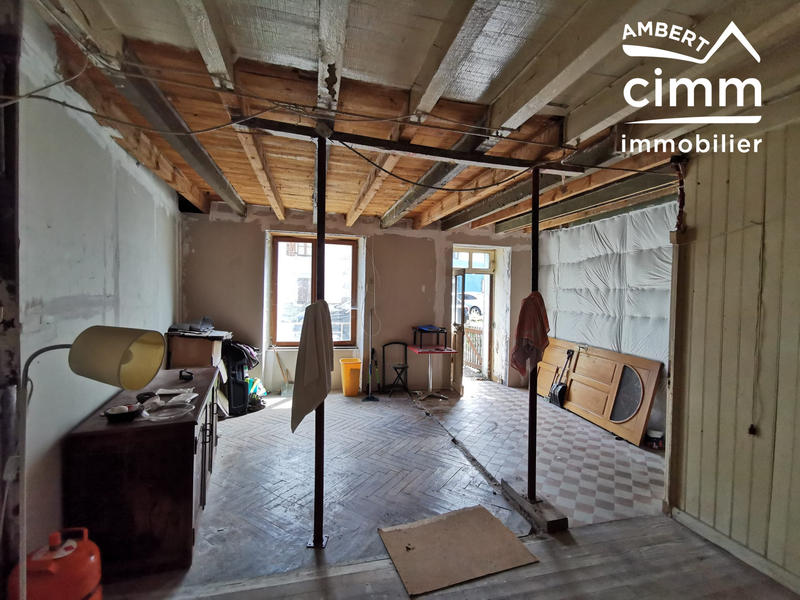 Maison - 62 m² - 5 pièces