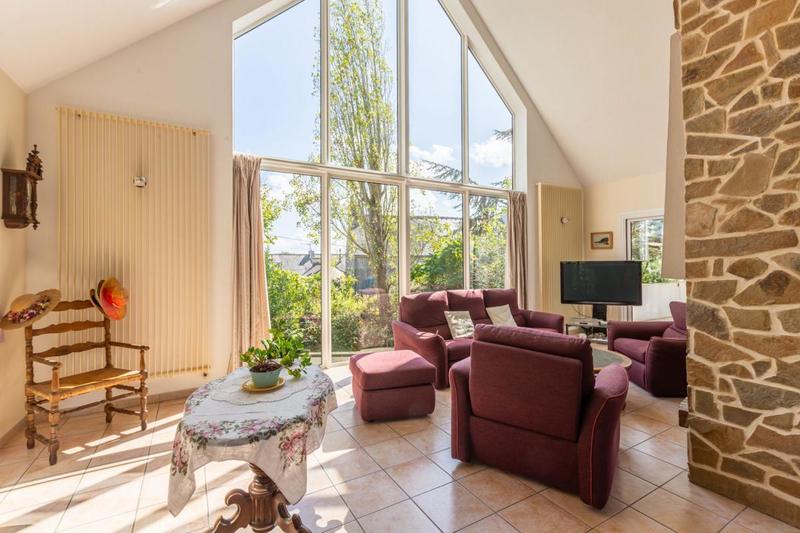 Maison - 187 m² - 6 pièces