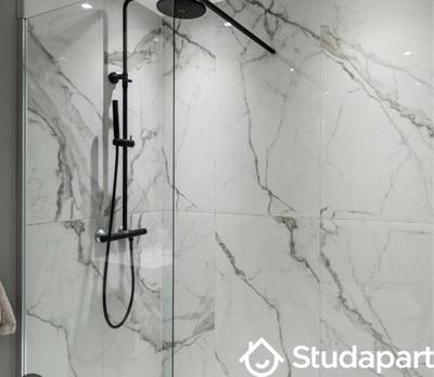 Chambre - 17 m² - 1 pièce