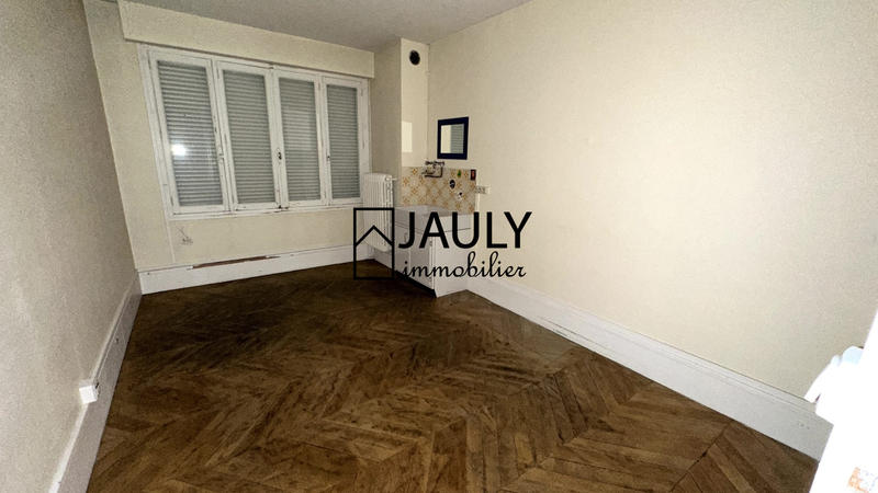 Local commercial - 373 m²