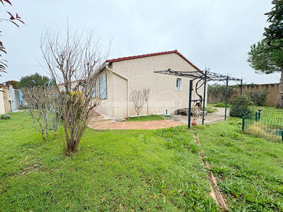 Maison - 95 m² - 4 pièces