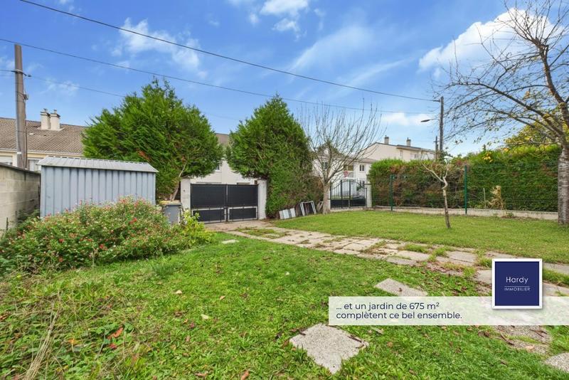 Maison - 85 m² - 4 pièces