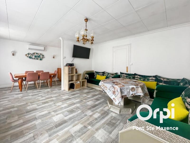 Maison - 75 m² - 5 pièces