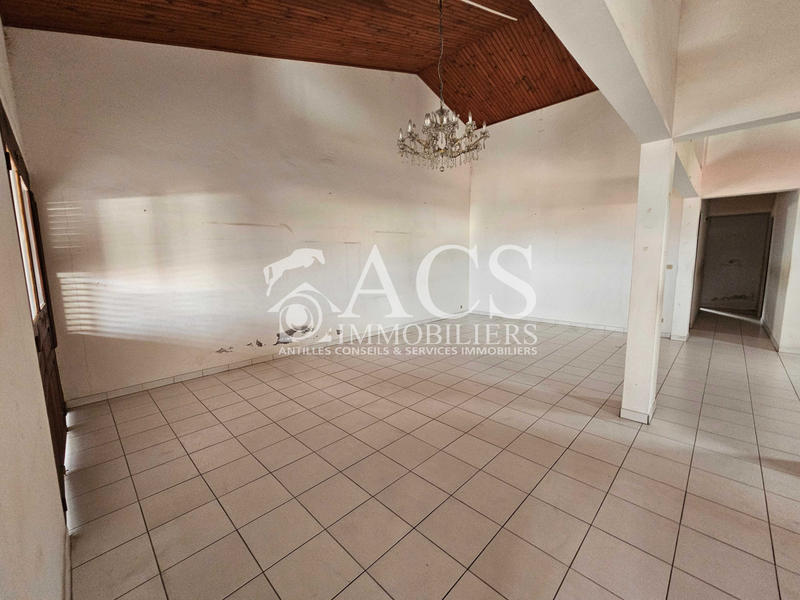 Immeuble - 263 m² - 9 pièces