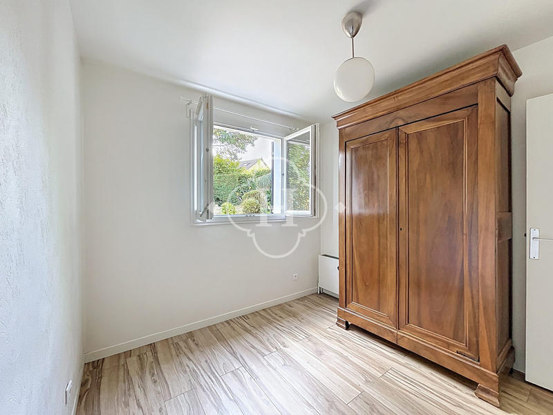 Maison - 195 m² - 7 pièces