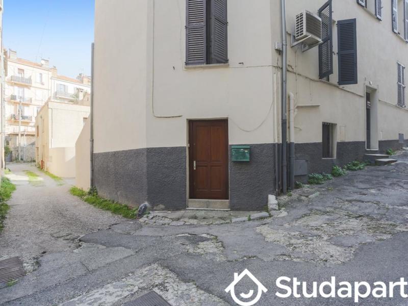 Appartement - 20 m² - 1 pièce