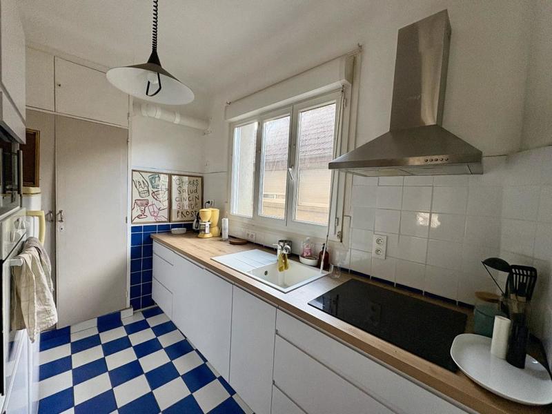 Appartement - 85 m² - 4 pièces