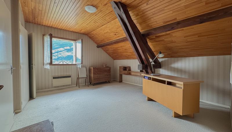 Appartement - 130 m² - 6 pièces