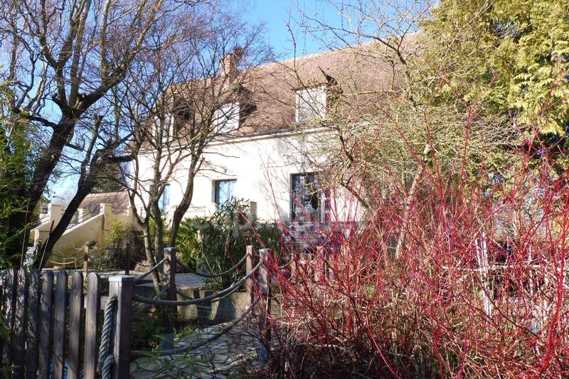 Maison - 199 m² - 6 pièces