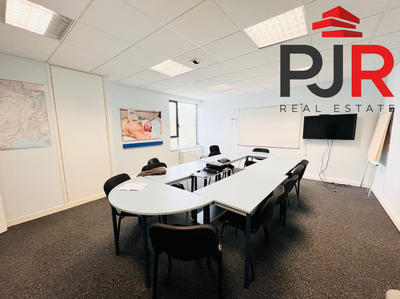 Bureau - 329 m²
