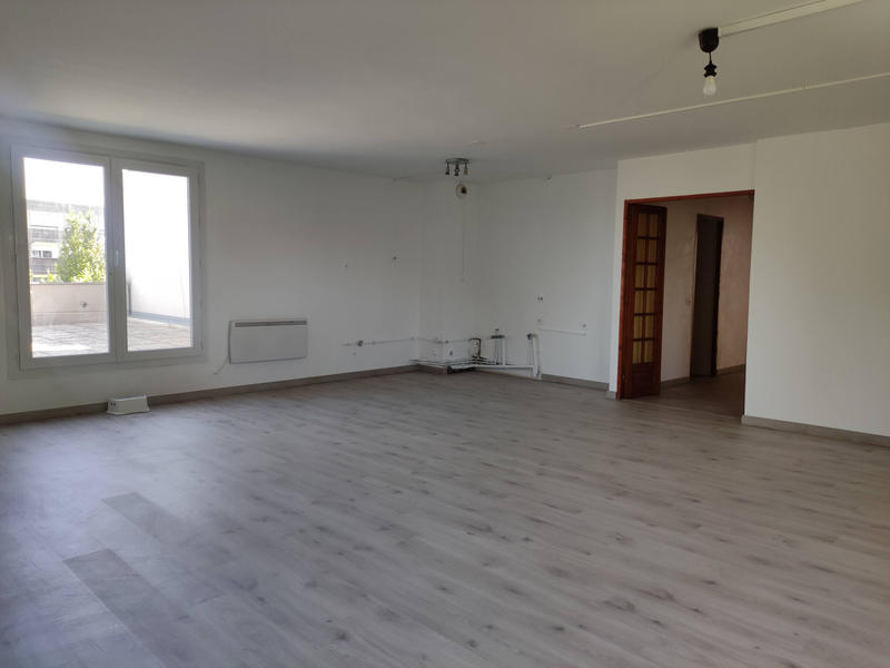 Appartement - 92 m² - 4 pièces