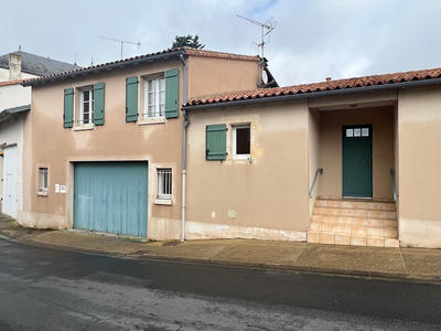 Maison - 154 m² - 8 pièces