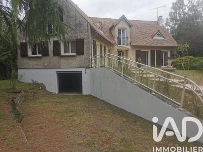 Maison - 260 m² - 8 pièces