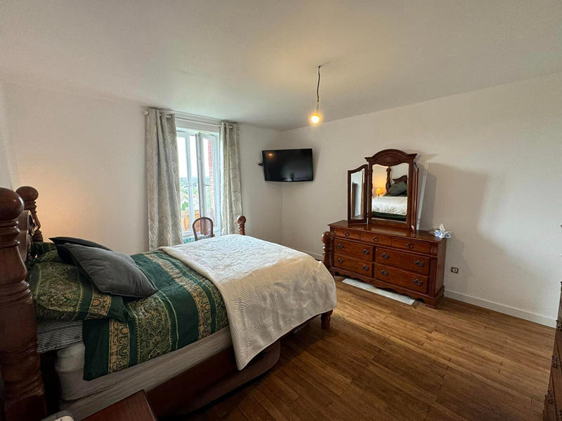 Maison - 130 m² - 7 pièces