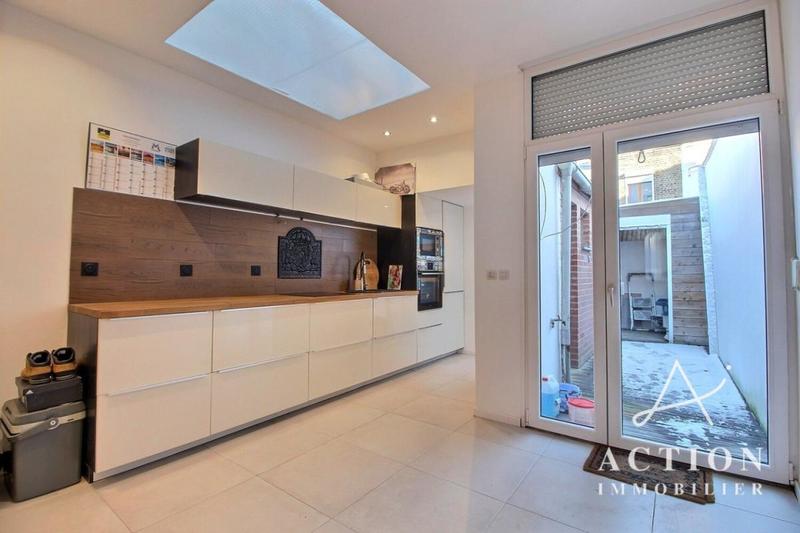 Maison - 87 m² - 4 pièces