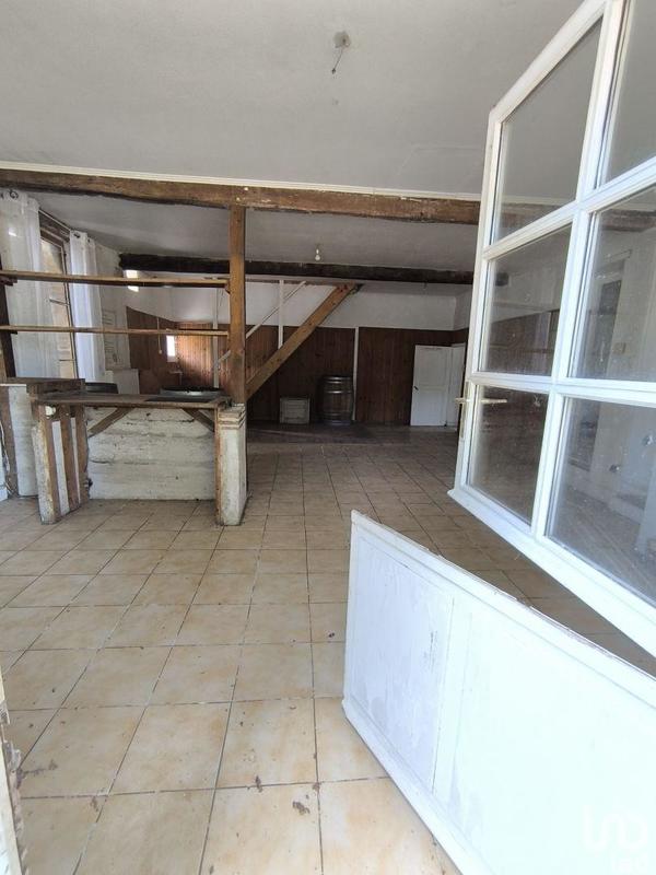 Château - 195 m² - 9 pièces