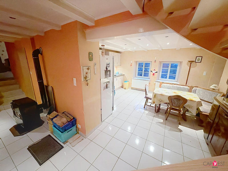 Maison - 102 m² - 5 pièces