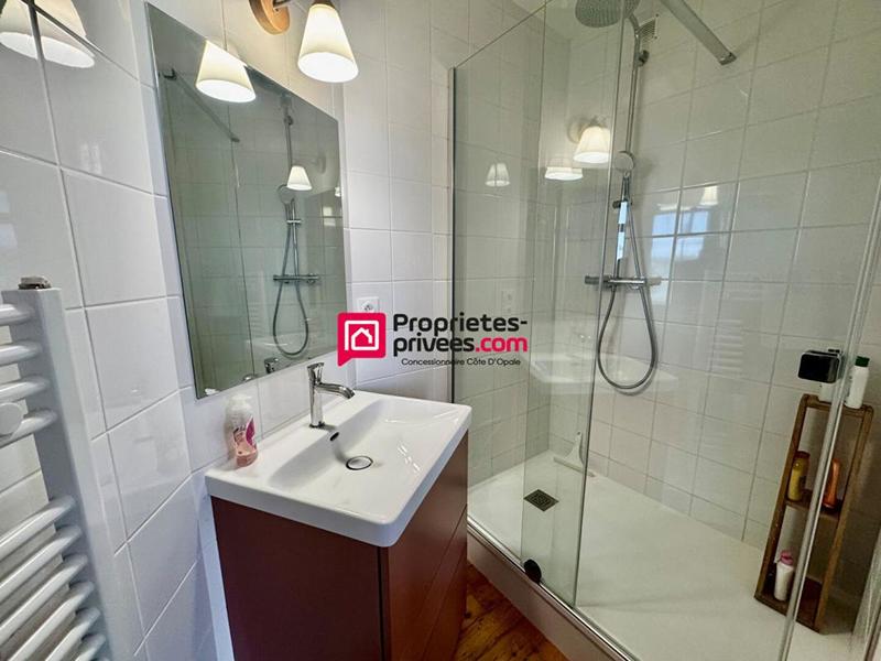 Appartement - 93 m² - 5 pièces