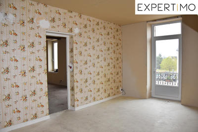 Maison - 339 m² - 8 pièces