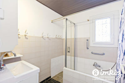 Maison - 305 m² - 6 pièces