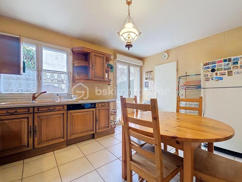 Maison - 80 m² - 4 pièces