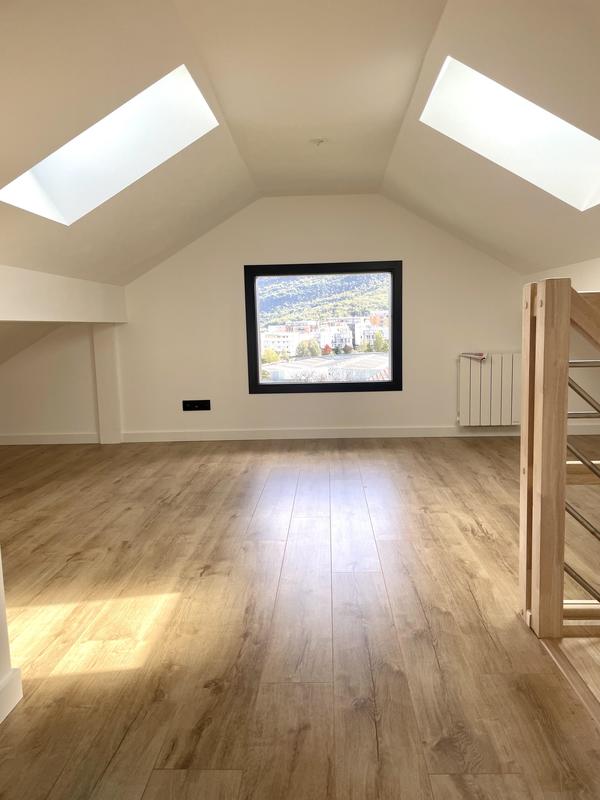 Duplex - 124 m² - 5 pièces