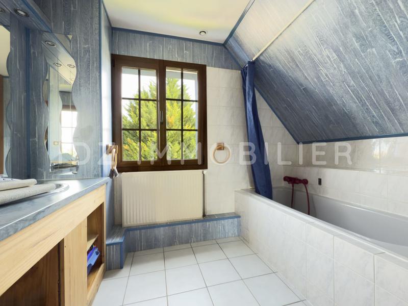 Maison - 87 m² - 5 pièces
