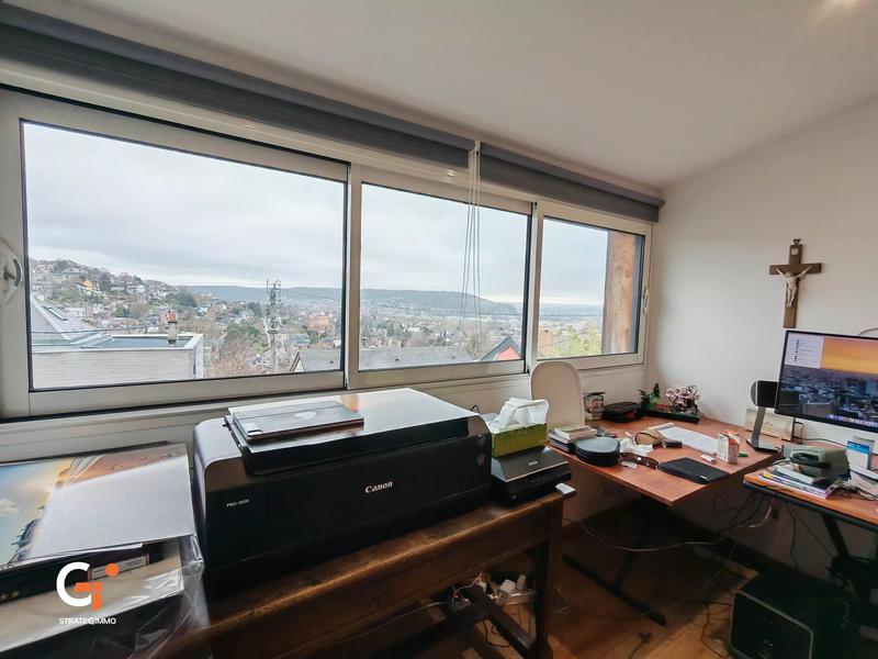 Maison - 134 m² - 8 pièces